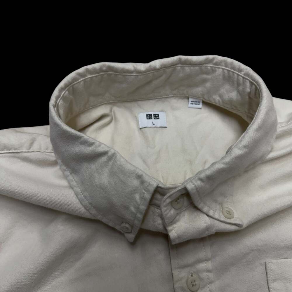 Uniqlo Men's Oxford Long-Sleeve Button-Down Shirt Cream - Picture 2 of 8